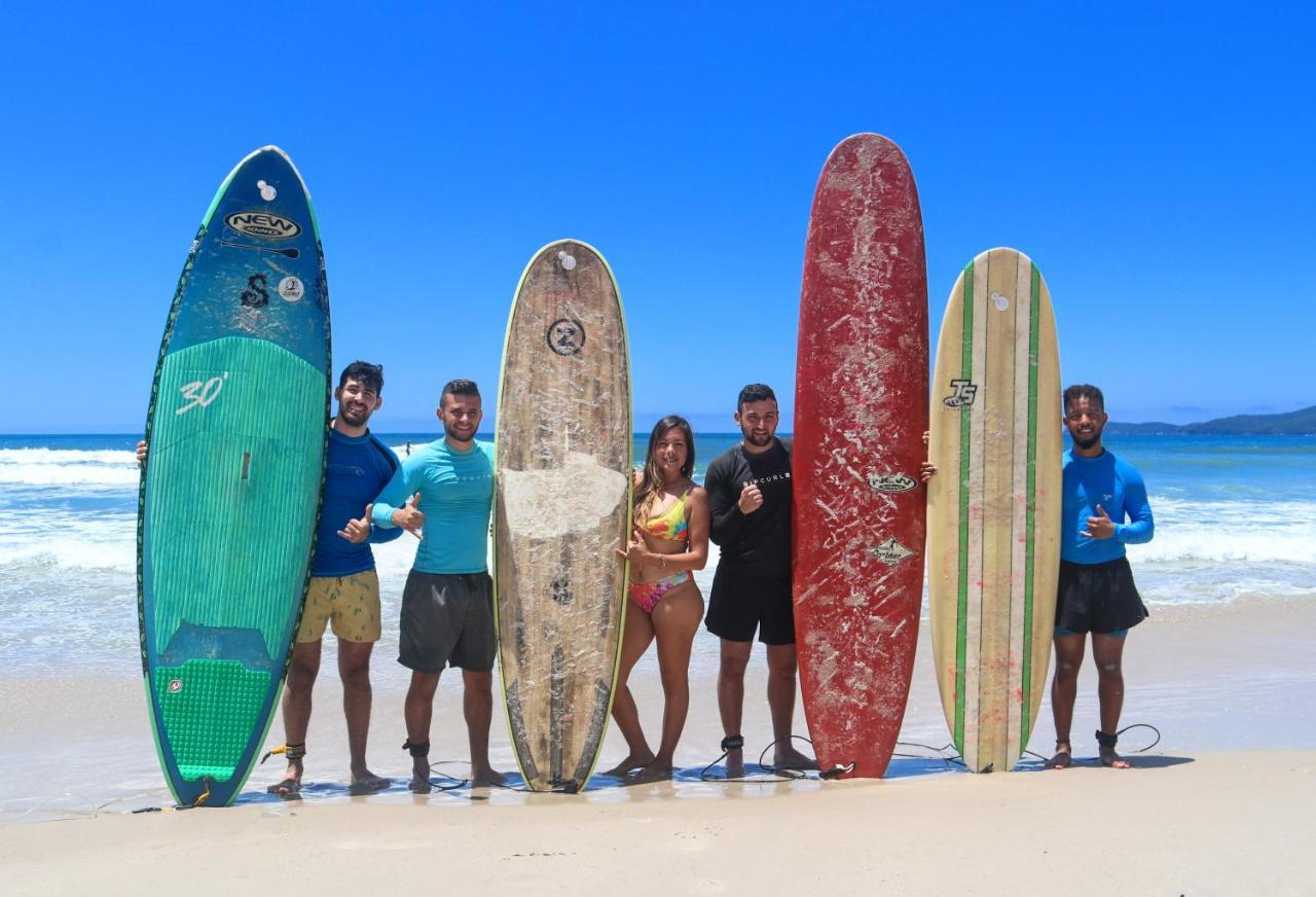 Ubatuba Wild Surf Hostel Екстер'єр фото
