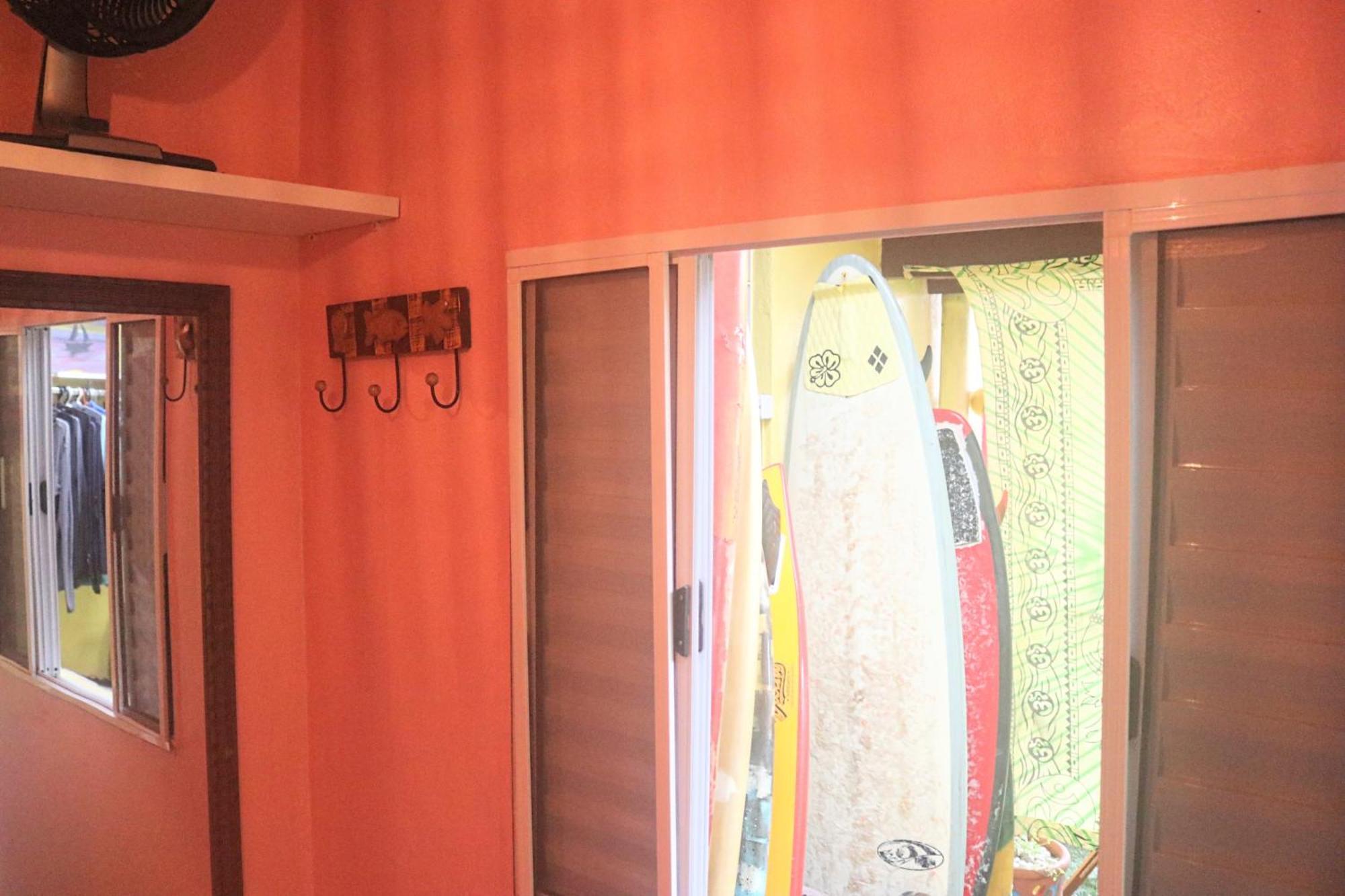 Ubatuba Wild Surf Hostel Екстер'єр фото