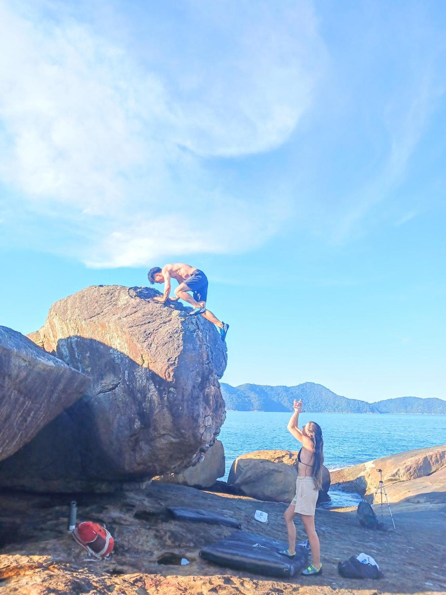 Ubatuba Wild Surf Hostel Екстер'єр фото